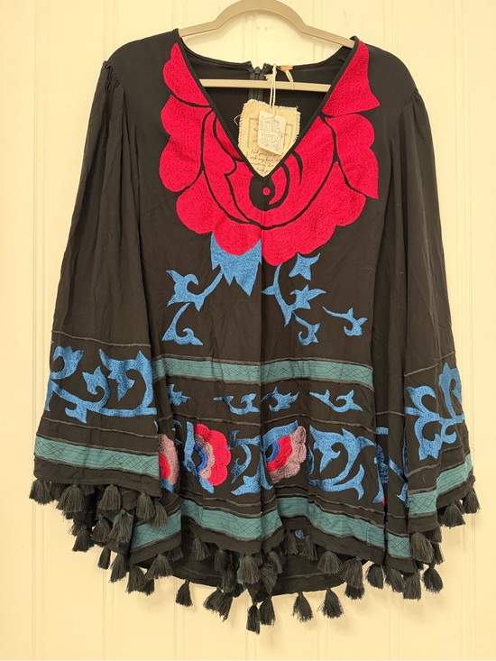 Free People Pants - Ultra RARE Free People Bali Embroidered Romper NWT Tassel Boho Festival size 4